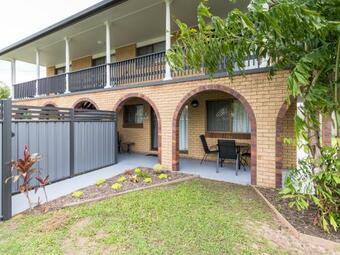 Comfy And Cosy Ground Floor Unit
