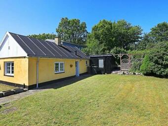 Holiday Home Asaa