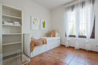 Fant�stica Casa-piscina Comunitaria Y Jard�n 8px