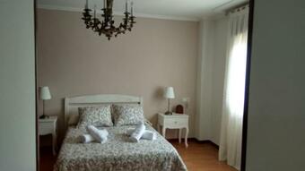 Itxi Y Jamin - Chalet Con Vistas A La Ria De Vigo