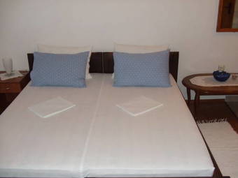 Apartments Jela
