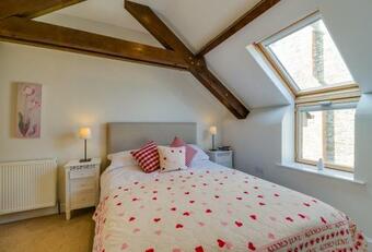 Birchill Farm & Cottages - Bramble Cottage