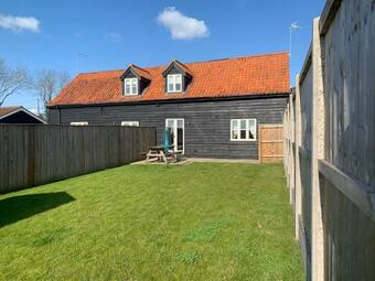 Hideaway Cottage