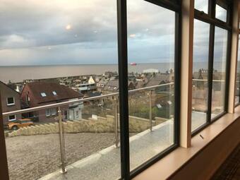 The Knowes Hotel & Restaurant