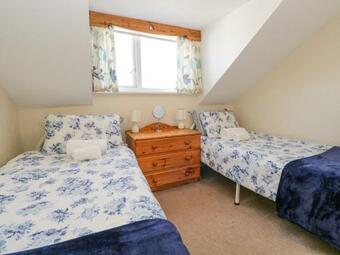 Lazey Cottage