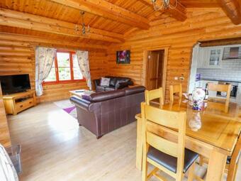 Willow Lodge