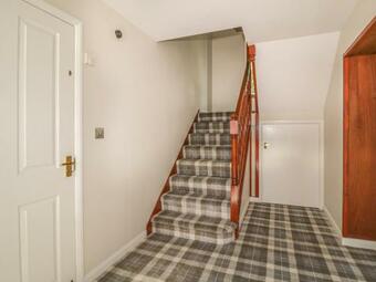 Yewtree House