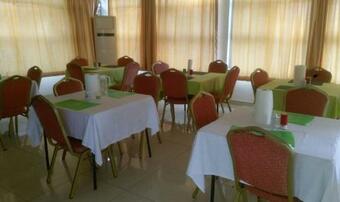 Hostal Room In Apartment - Restel Hotel Ho Volta
