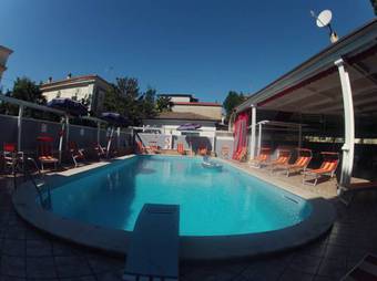 Hotel Aurora
