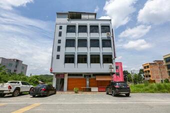 Oyo 90060 61 Hotel
