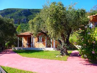 Archontiko Villas