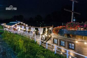 Houseboats - Apartament P?ywaj?cy W Marinie O?awa