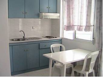 Niki Apartments