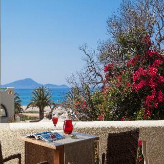 Finikas Hotel