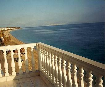 Hostal Antonios Rooms