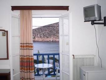 Adonis Hotel