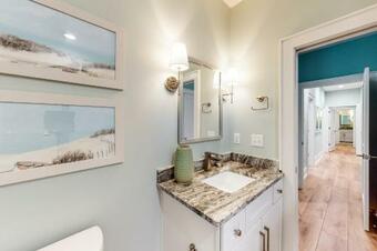 West Side Cottage #dd - Shorely A Dream