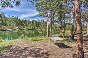 Lakefront House With Grill In Fox Acres Mtn Resort!