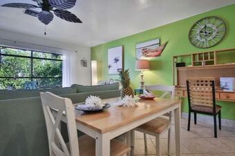 Apartamento Waterfront Matlacha Condo With Pool And Boat Slip!