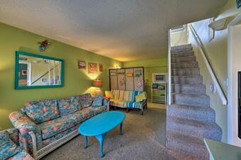 Coastal Atlantic Beach Duplex Less Than 1 Mi To Boardwalk!