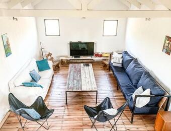 Hotel Mora Hostel