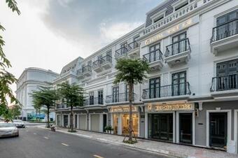 Hotel Tr� L�
