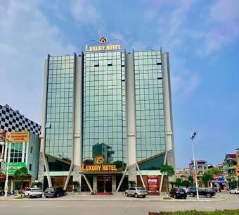 Luxury6 Hotel