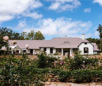 Hostal Elgin Vintners Country House