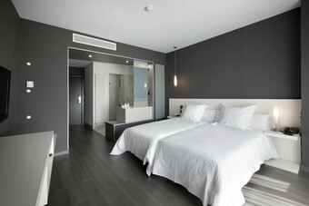 Hotel Masmonz�n