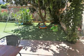 Casa Familiar Con Jard�n