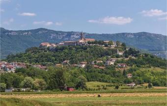 Holiday Home Buzet Urihi