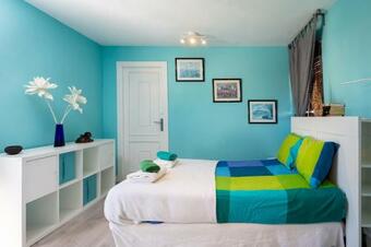 Home2book Stunning Sea Front House