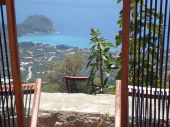 Tsira Hotel