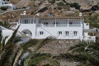 Hostal With-inn