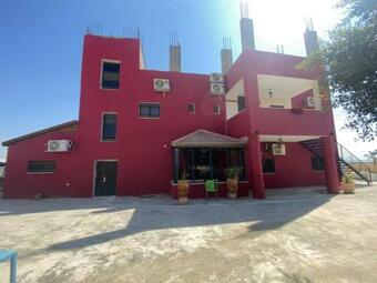Al-qelt Hotel