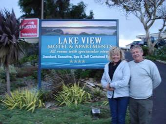 Lakeview Motel And Apartments