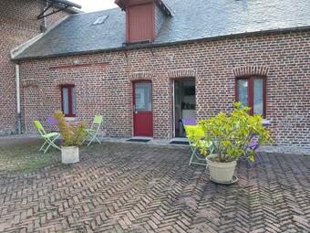 Au Petivall Studio