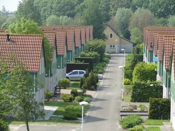Holiday Home Villapark De Oesterbaaiii