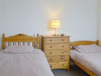 River Nene Cottage