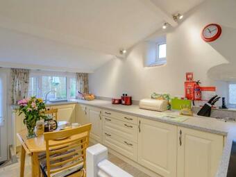 Middle Cottage