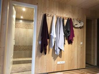 Villa Modern House With Sauna, Bbq, Deck