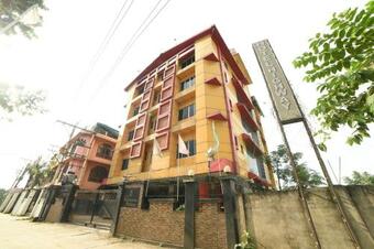 Collection O 61047 Hotel Highway Palace