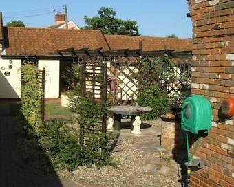 Low Farm Cottages