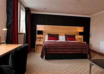 Carlton Hotel