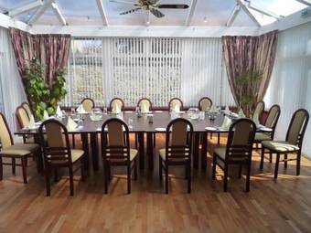 Sunninghill Hotel