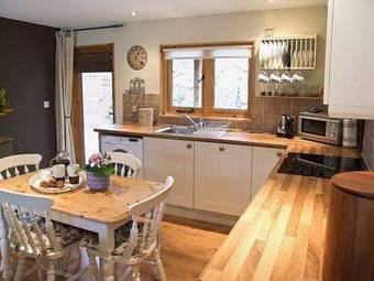 Woodside Lodge