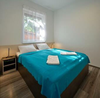 F�venyes House