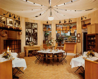 Hotel Pine Inn