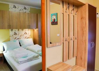 J�zmin Apartman