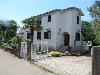 Apartman Svjetli?i?